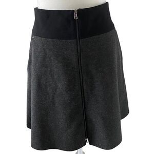 Kenneth Cole Gray Skirt Circle Black Trim Mini Y2K SZ 4